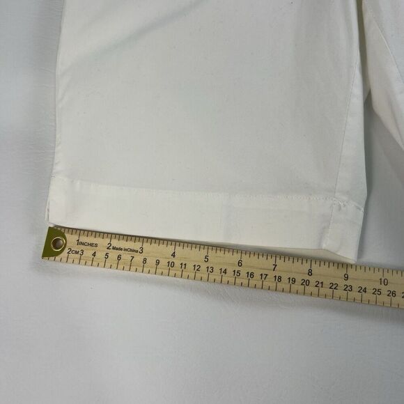 St. John's Bay Bermuda Shorts Womens White Denim Cotton Stretch Pockets Size 10 - Picture 6 of 8